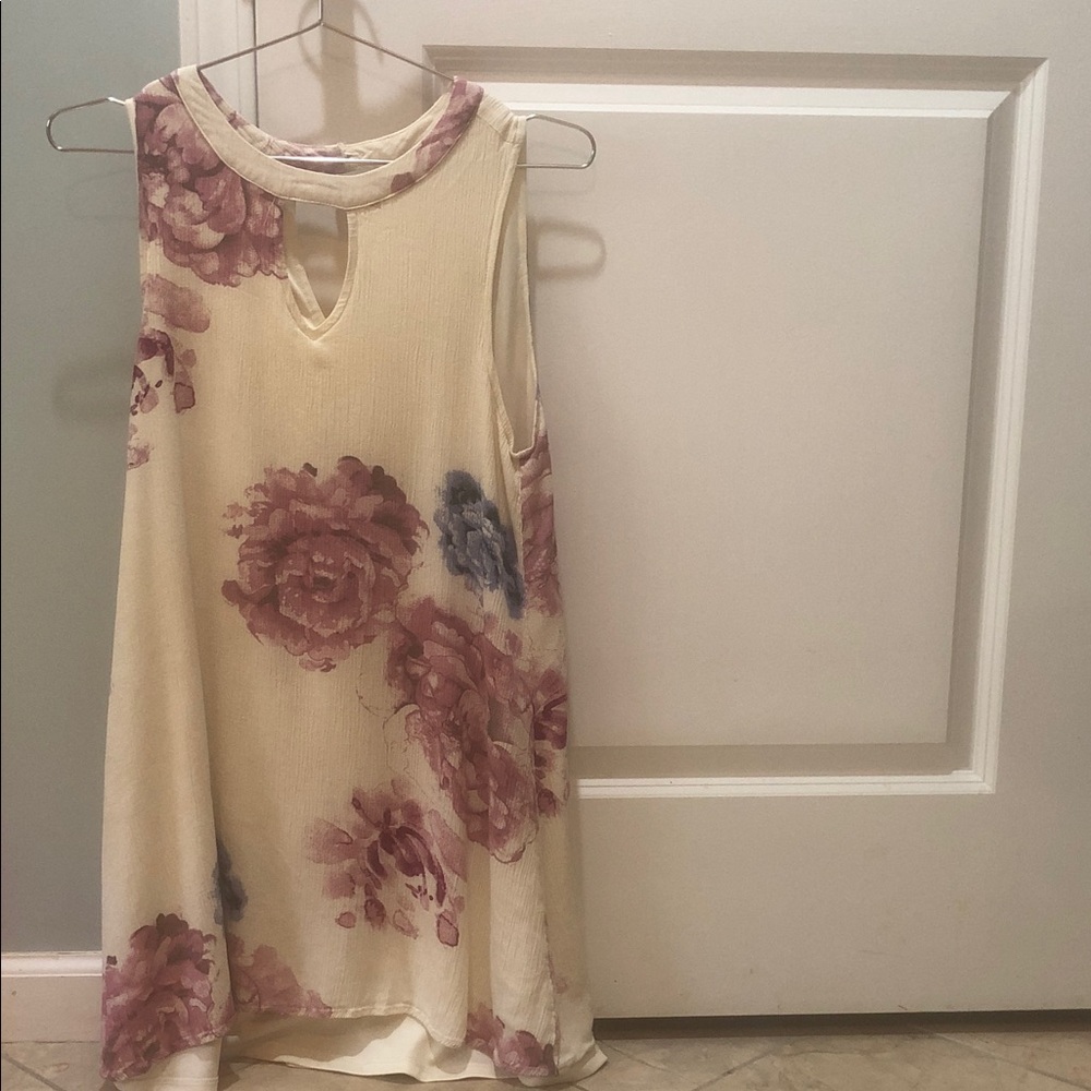 JODIFL Cream and Pink Floral Tunic